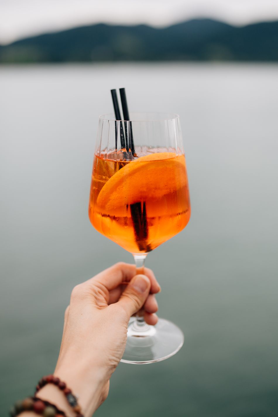 Aperitif am Ufer des Tegernsees